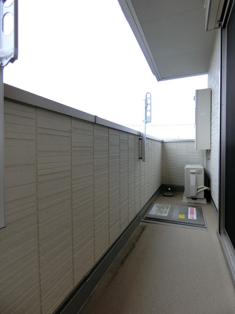 18/30 バルコニー