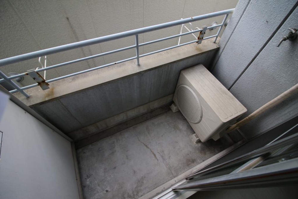 19/30 バルコニー