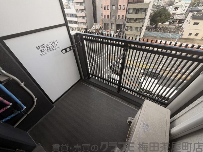 21/30 バルコニー