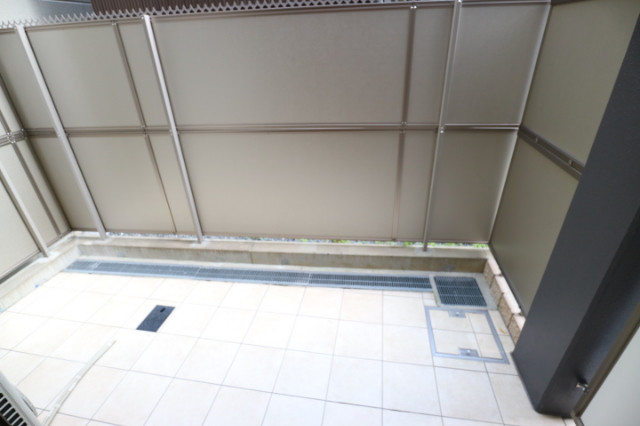 22/30 バルコニー