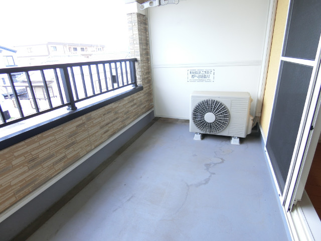 20/30 バルコニー