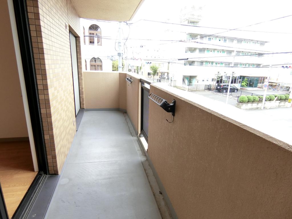 18/30 バルコニー