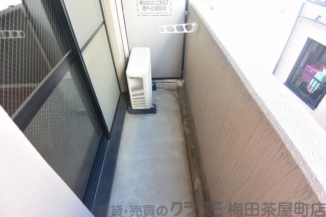 21/30 バルコニー