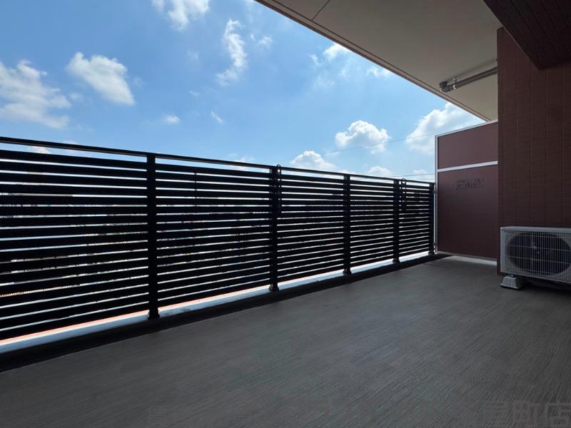 22/30 バルコニー