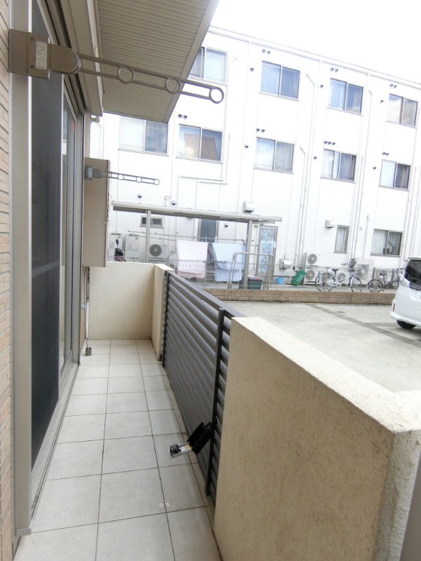 21/30 バルコニー