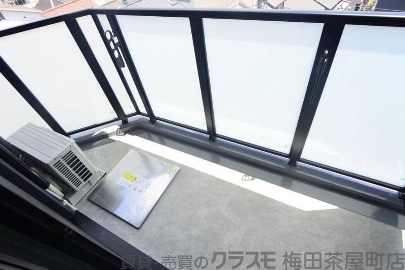 26/30 バルコニー