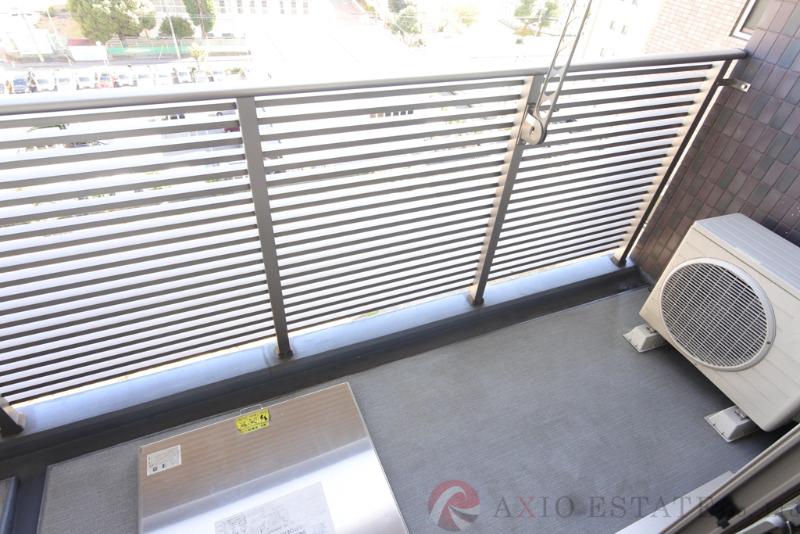 23/30 バルコニー