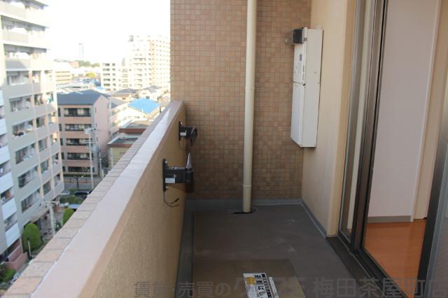 20/30 バルコニー