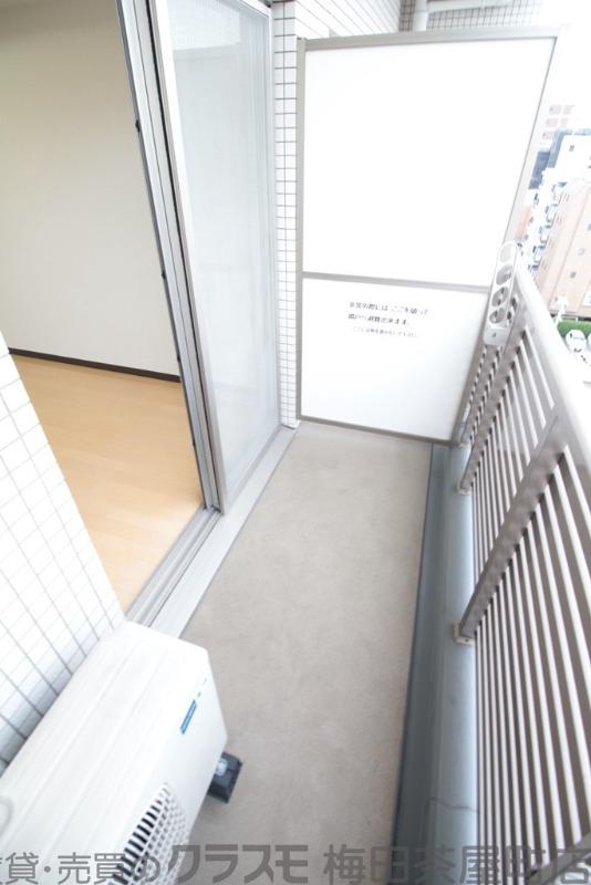 21/30 バルコニー