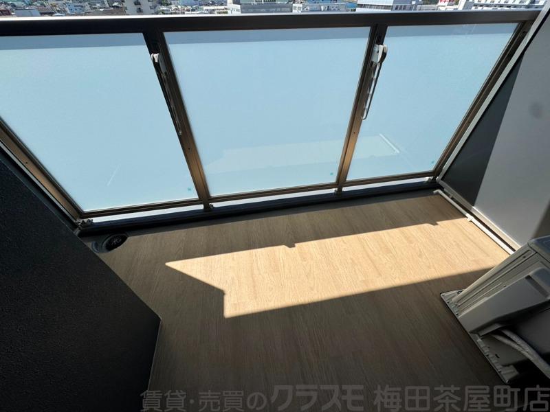 21/30 バルコニー