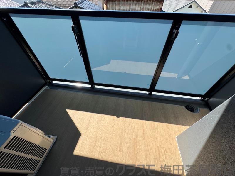 21/30 バルコニー