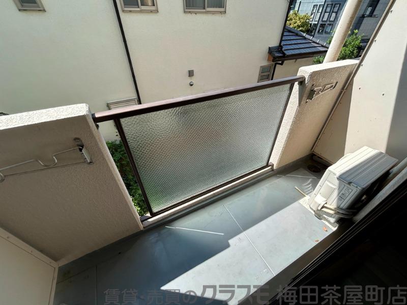 21/30 バルコニー