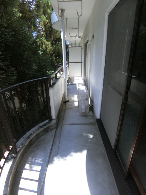 19/30 バルコニー