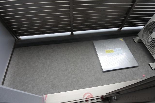 21/30 バルコニー