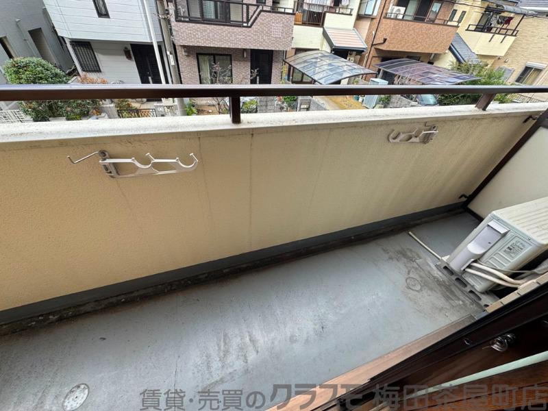 21/30 バルコニー