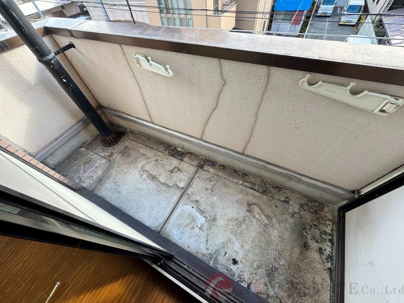 21/30 バルコニー