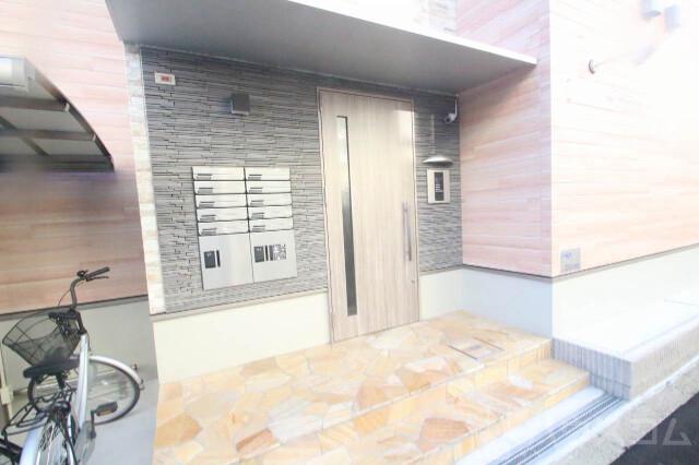 3/6 エントランス