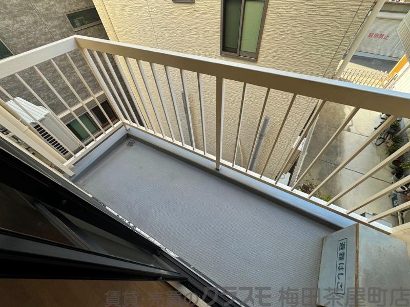 21/30 バルコニー