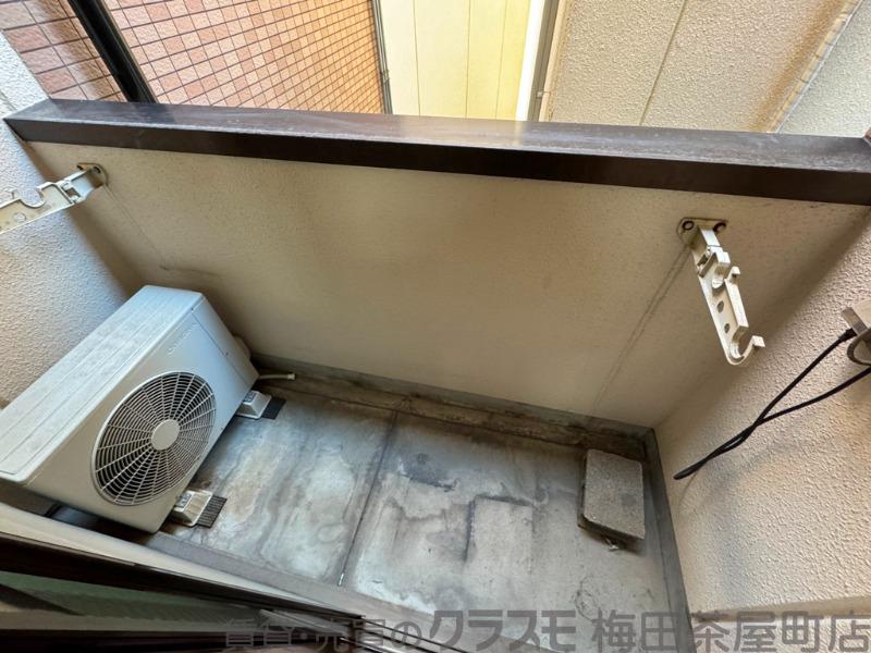 21/30 バルコニー