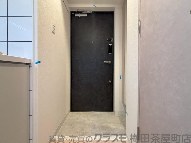 13/30 玄関