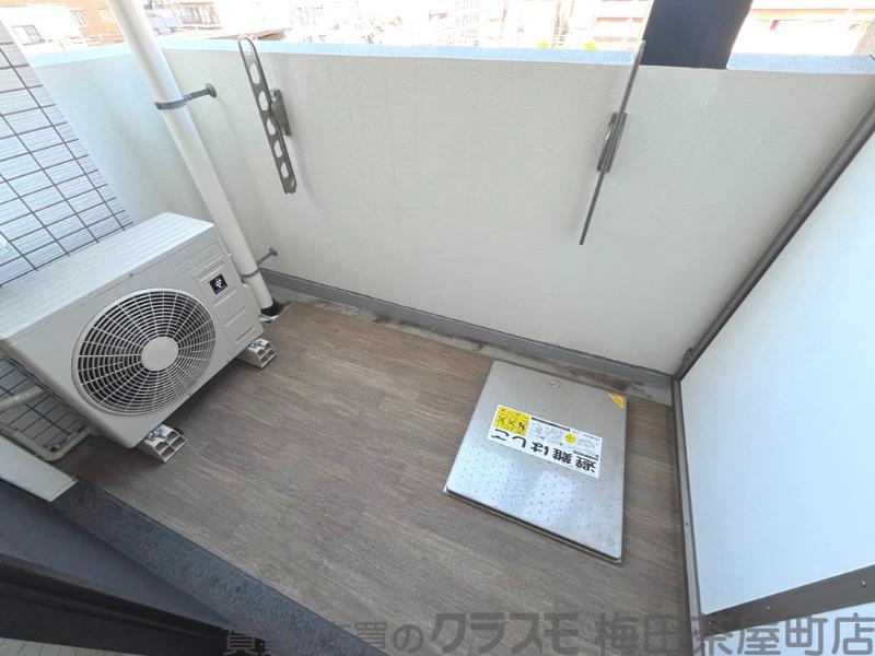 21/30 バルコニー