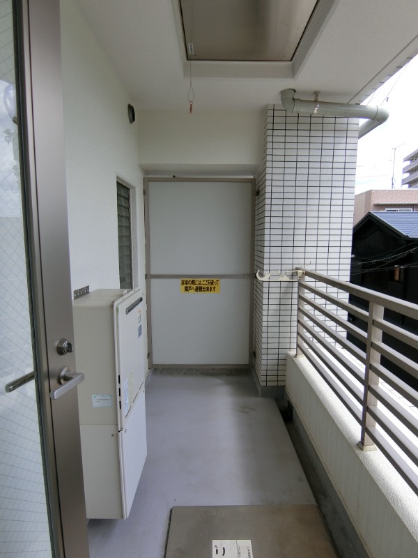 25/30 バルコニー