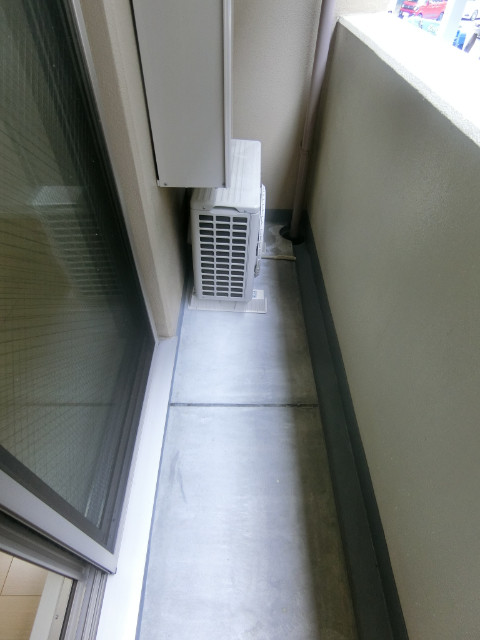 19/30 バルコニー