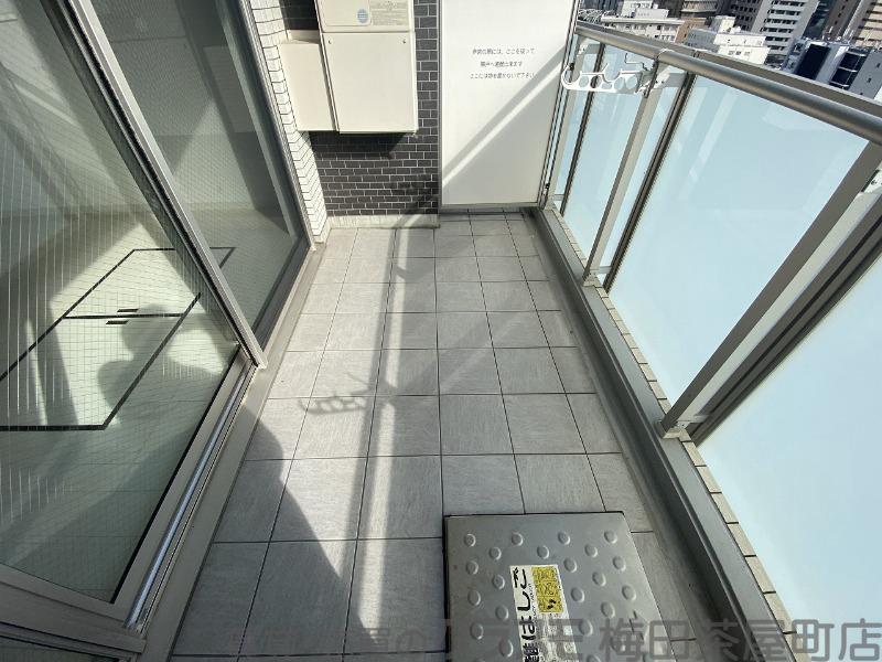 21/30 バルコニー