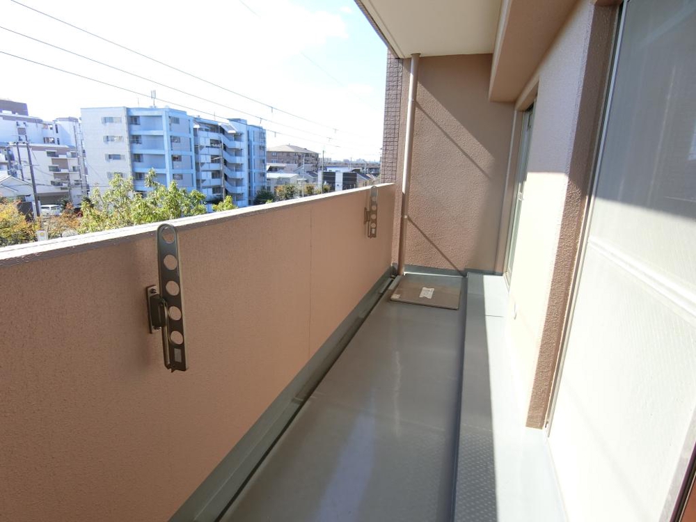 20/30 バルコニー