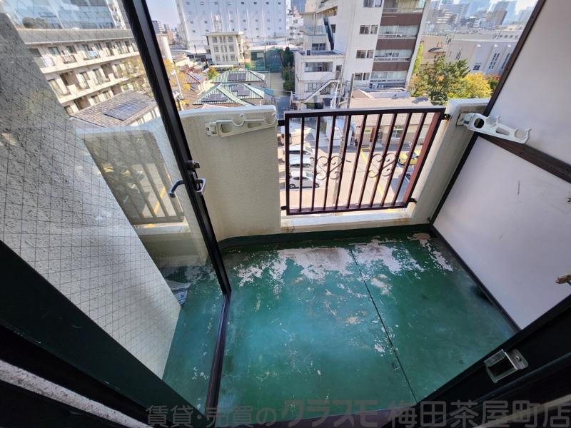 21/30 バルコニー