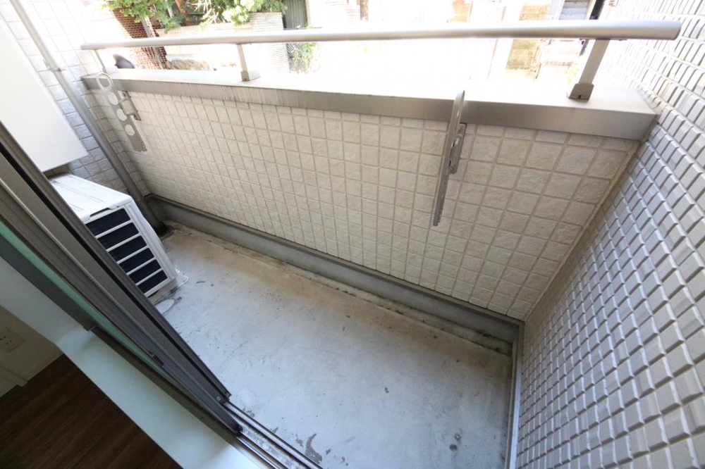 18/30 バルコニー