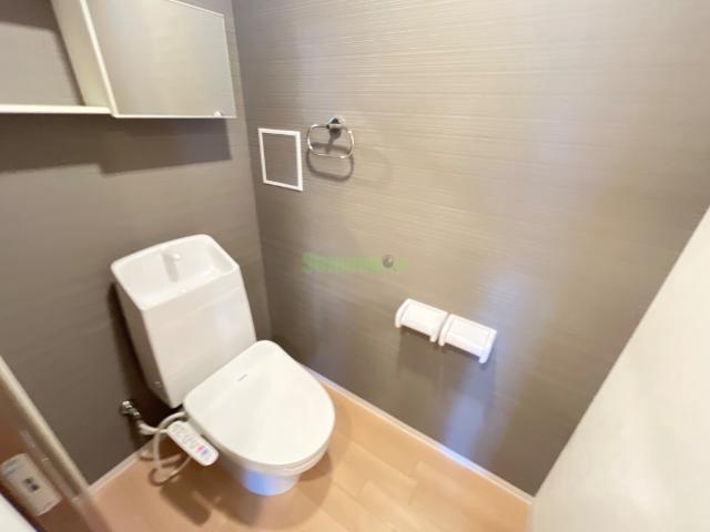 21/27 トイレ