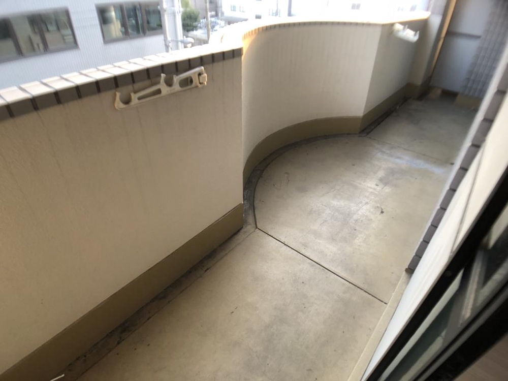 19/30 バルコニー