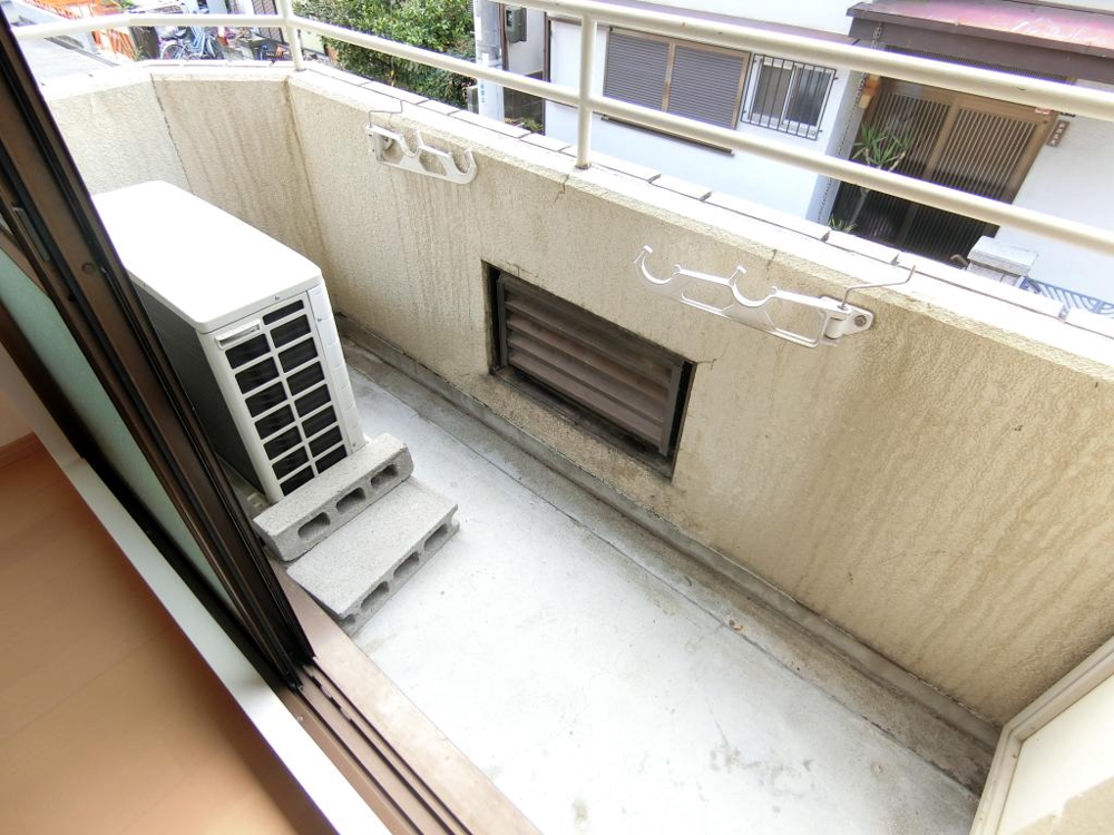 19/30 バルコニー