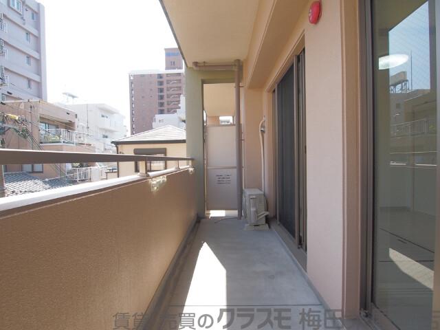 26/30 バルコニー