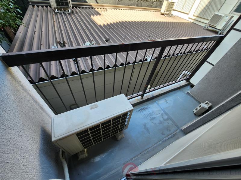 23/30 バルコニー