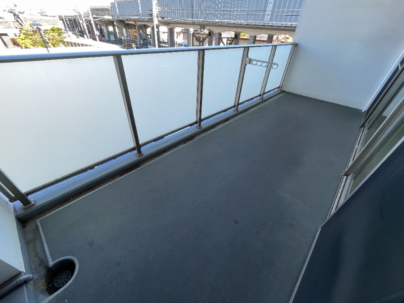 16/25 バルコニー