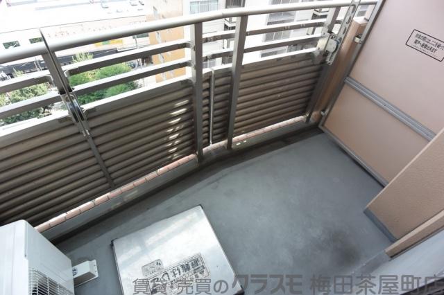 25/30 バルコニー