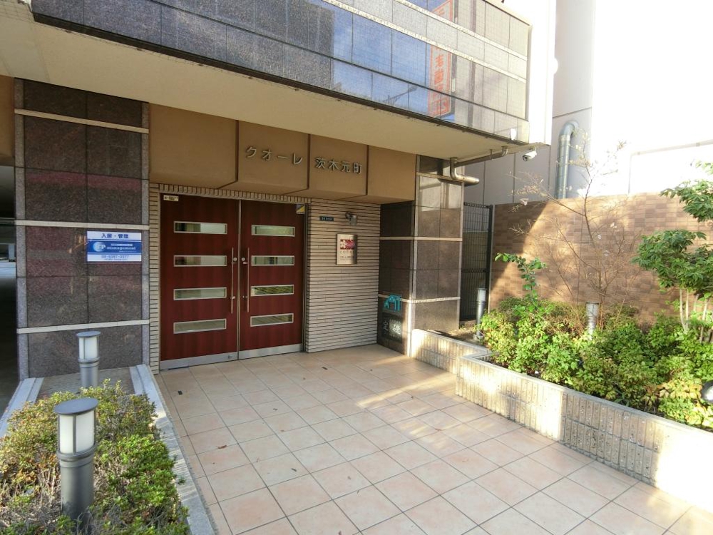 3/7 エントランス