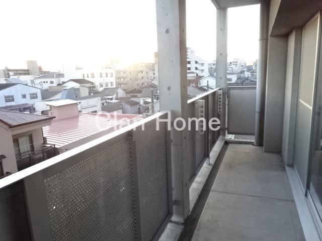 23/30 バルコニー