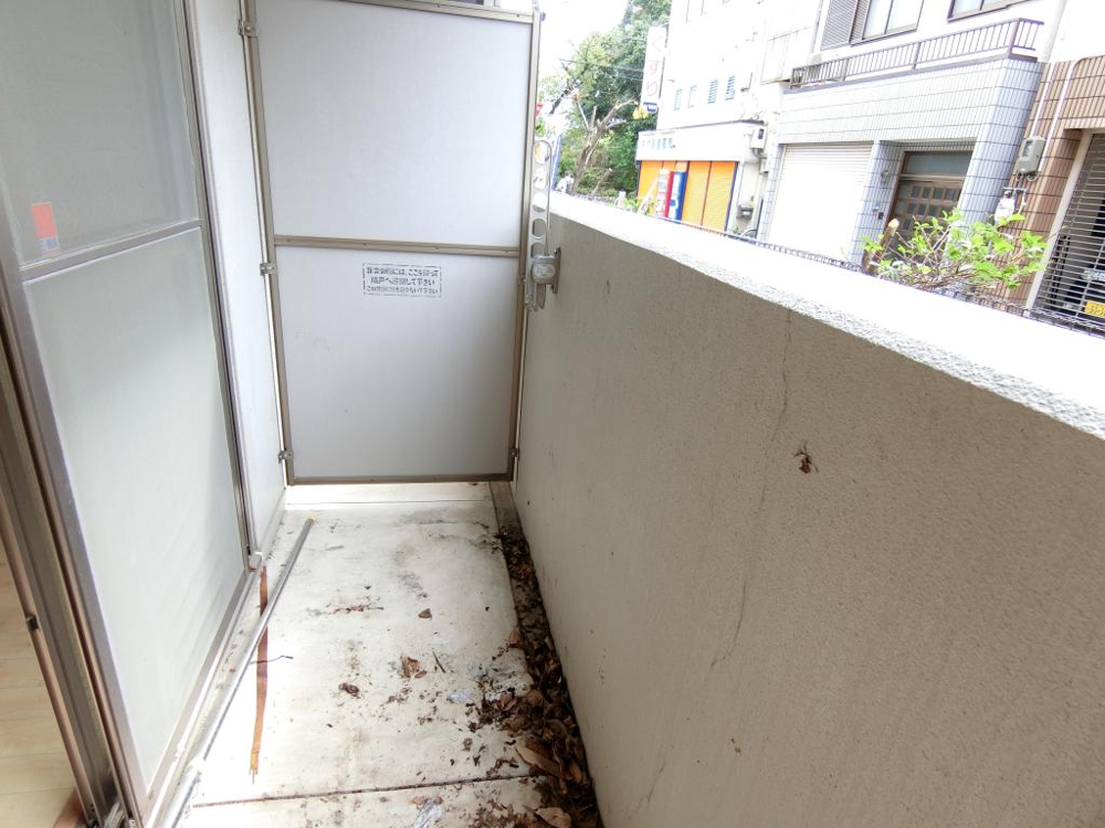 20/30 バルコニー