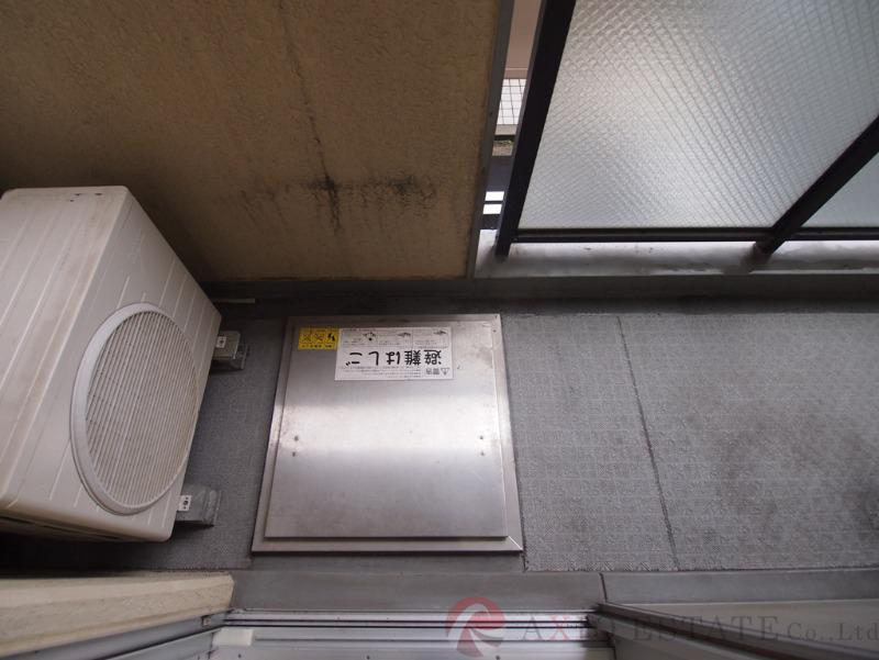 27/30 バルコニー