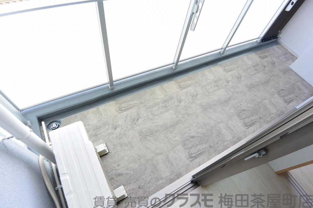 27/30 バルコニー