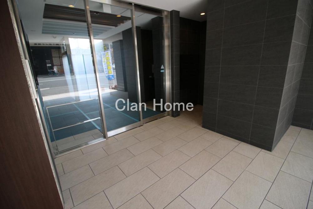 29/30 エントランス