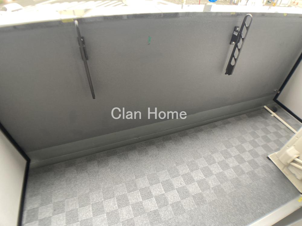 23/30 バルコニー