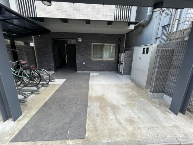 2/3 エントランス