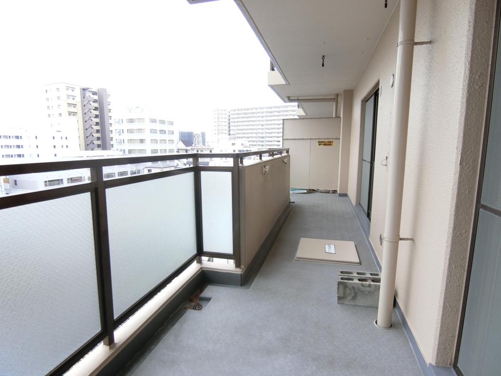 20/30 バルコニー