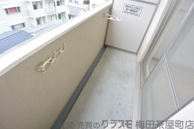 21/30 バルコニー