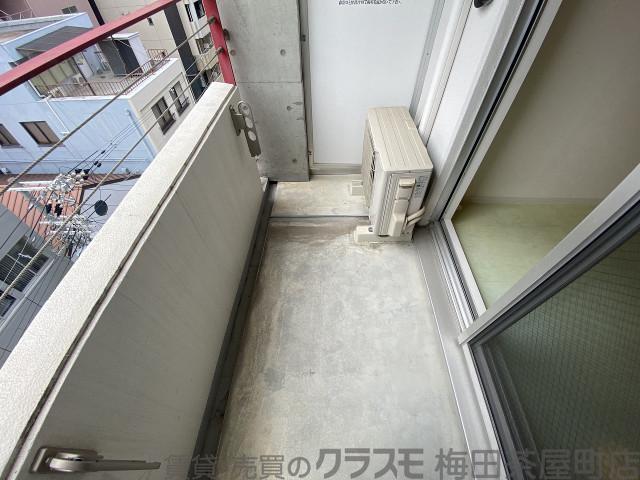 21/30 バルコニー