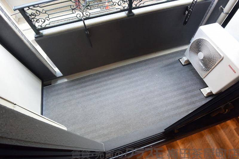 26/30 バルコニー